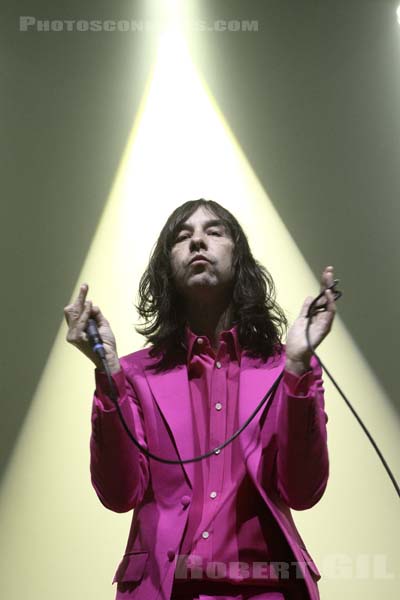 PRIMAL SCREAM - 2019-11-01 - PARIS - Grande Halle de La Villette - 